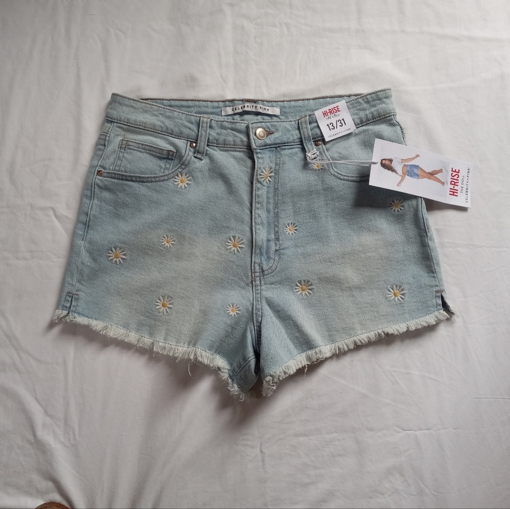 NWOT Celebrity Pink Denim Shorts Hi-Rise Daisy's and Denim